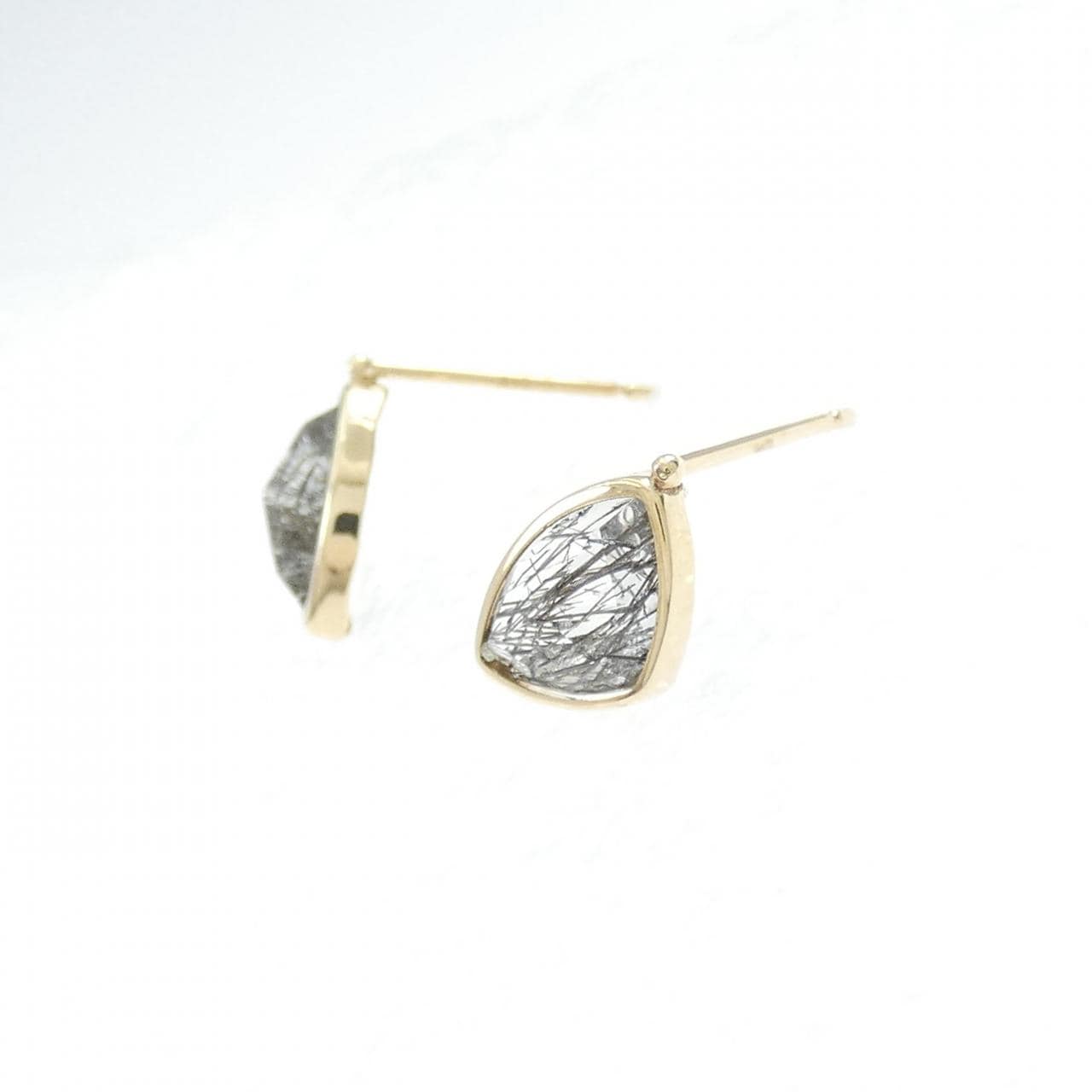 K10YG トルマリンインクォーツ ピアス