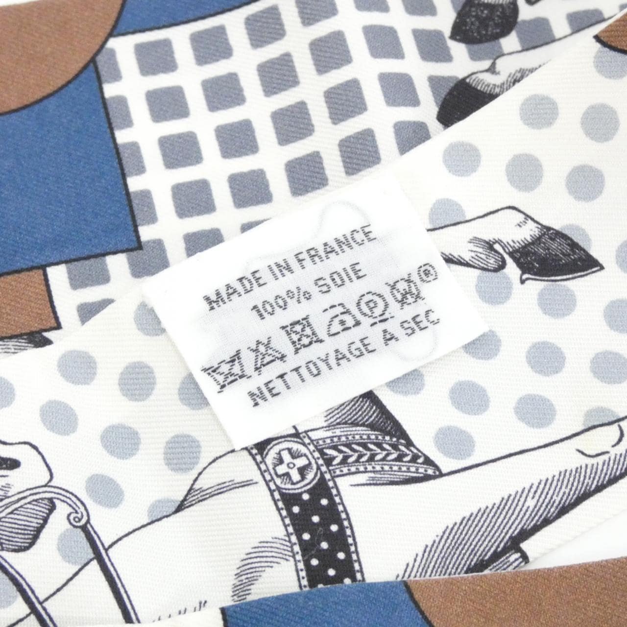 エルメス CAVALIER EN FORMES ツイリー 064008S スカーフ