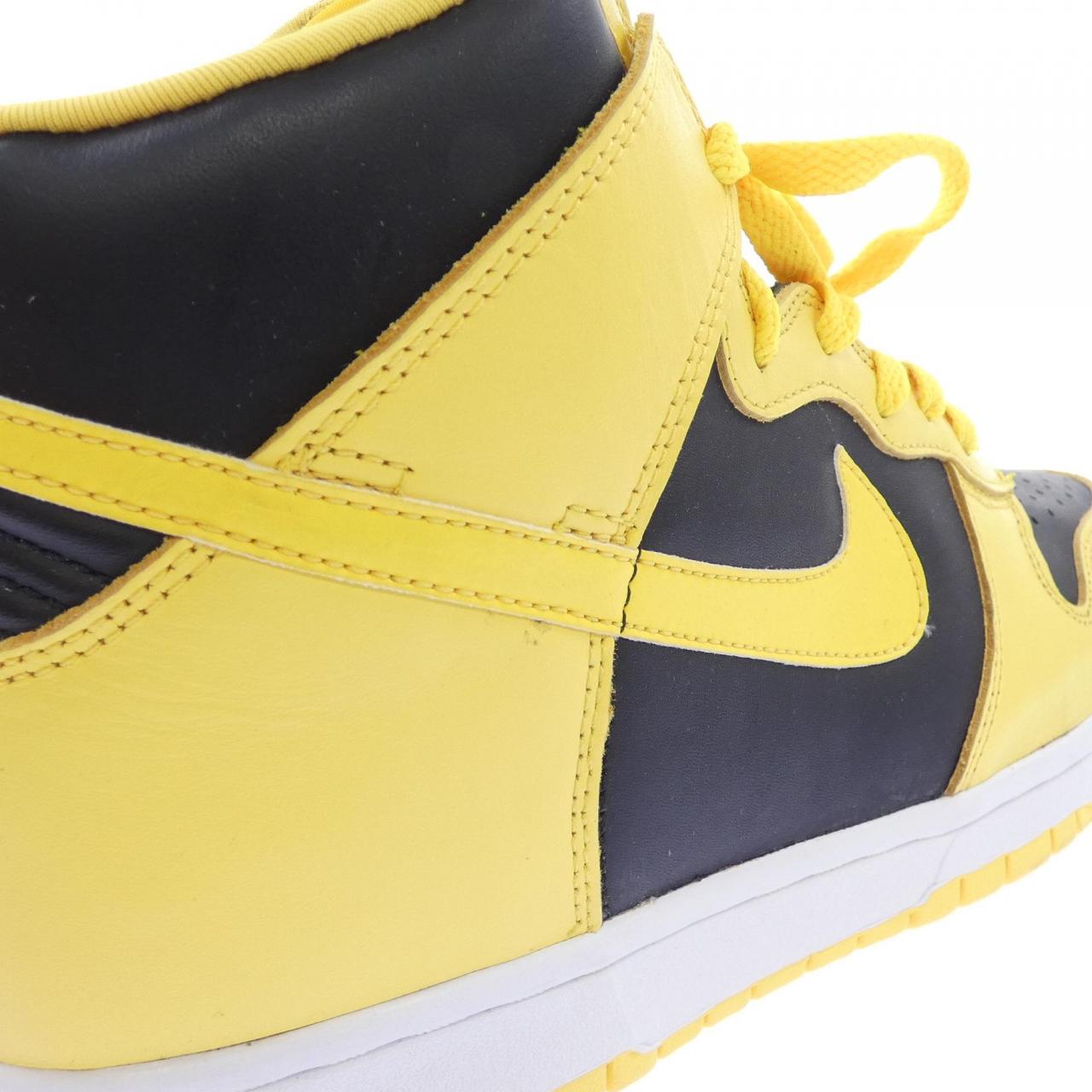 ナイキ NIKE スニーカー