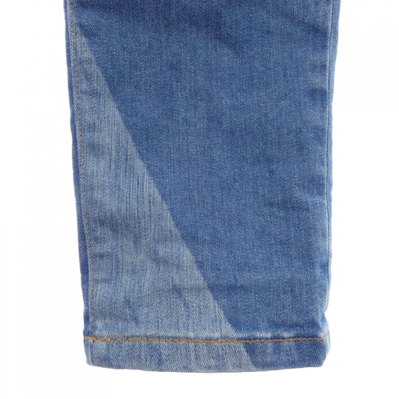 シャネル CHANEL P47726V35865 14P ジーンズ