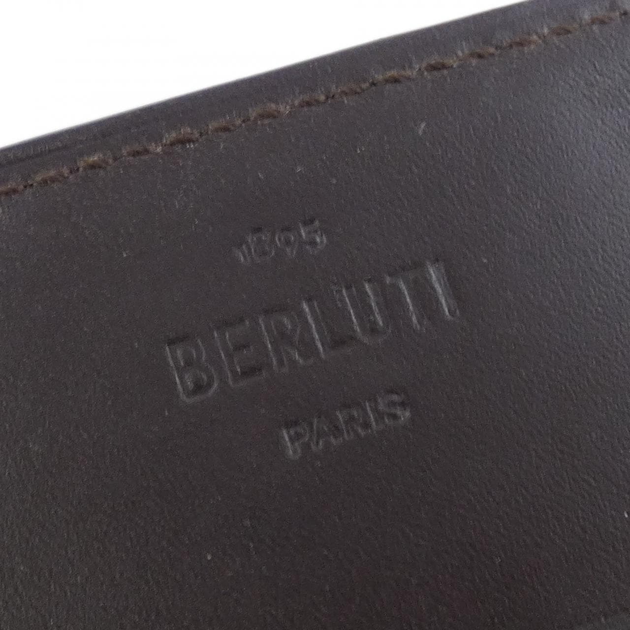 ベルルッティ Berluti インブイアスクリットレザーカードホルダー CARD CASE