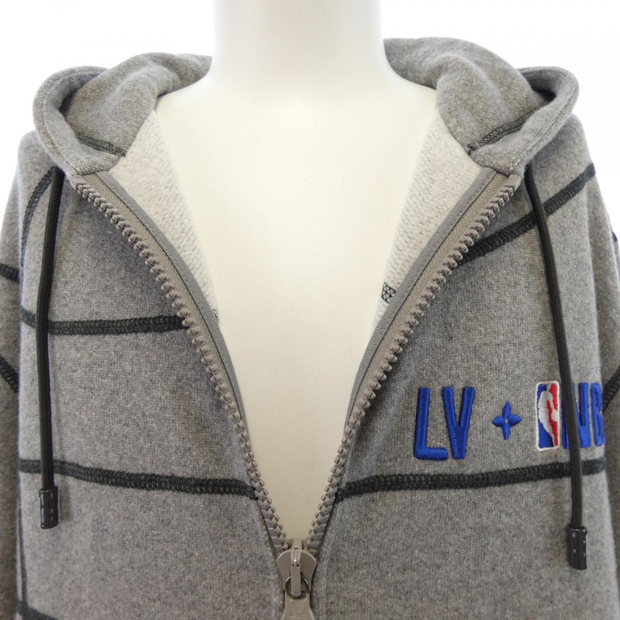 ルイヴィトン LOUIS VUITTON NBA HKY03WZMG パーカー
