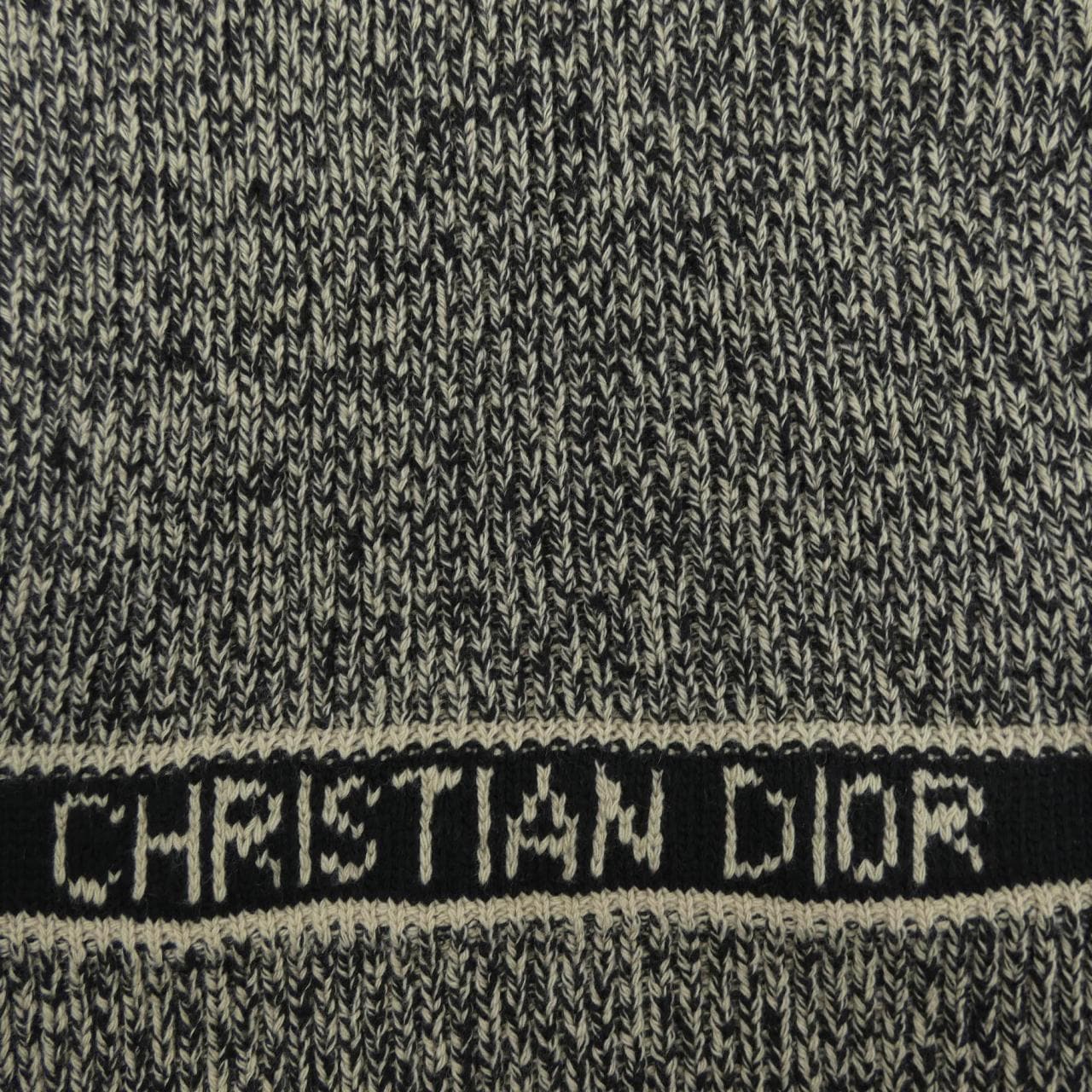 CHRISTIAN DIOR MUFFLER DIOR CHRISTIAN DIOR MUFFLER