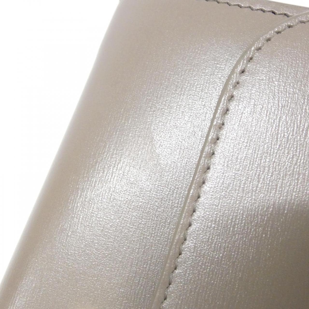 セリーヌ 10E313DPV 財布