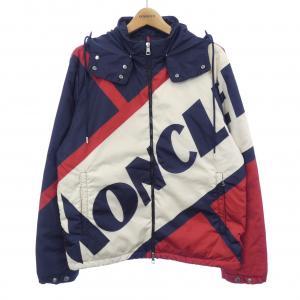 モンクレール MONCLER ダウンジャケット