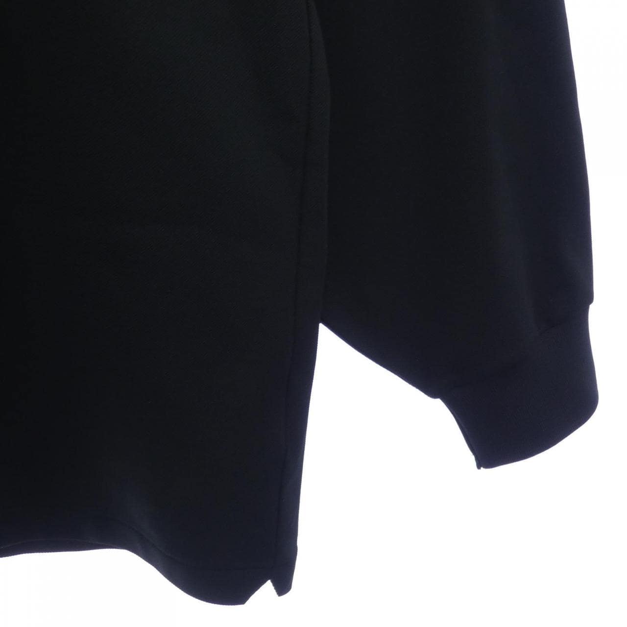 フレッシュサービス FreshService トップス