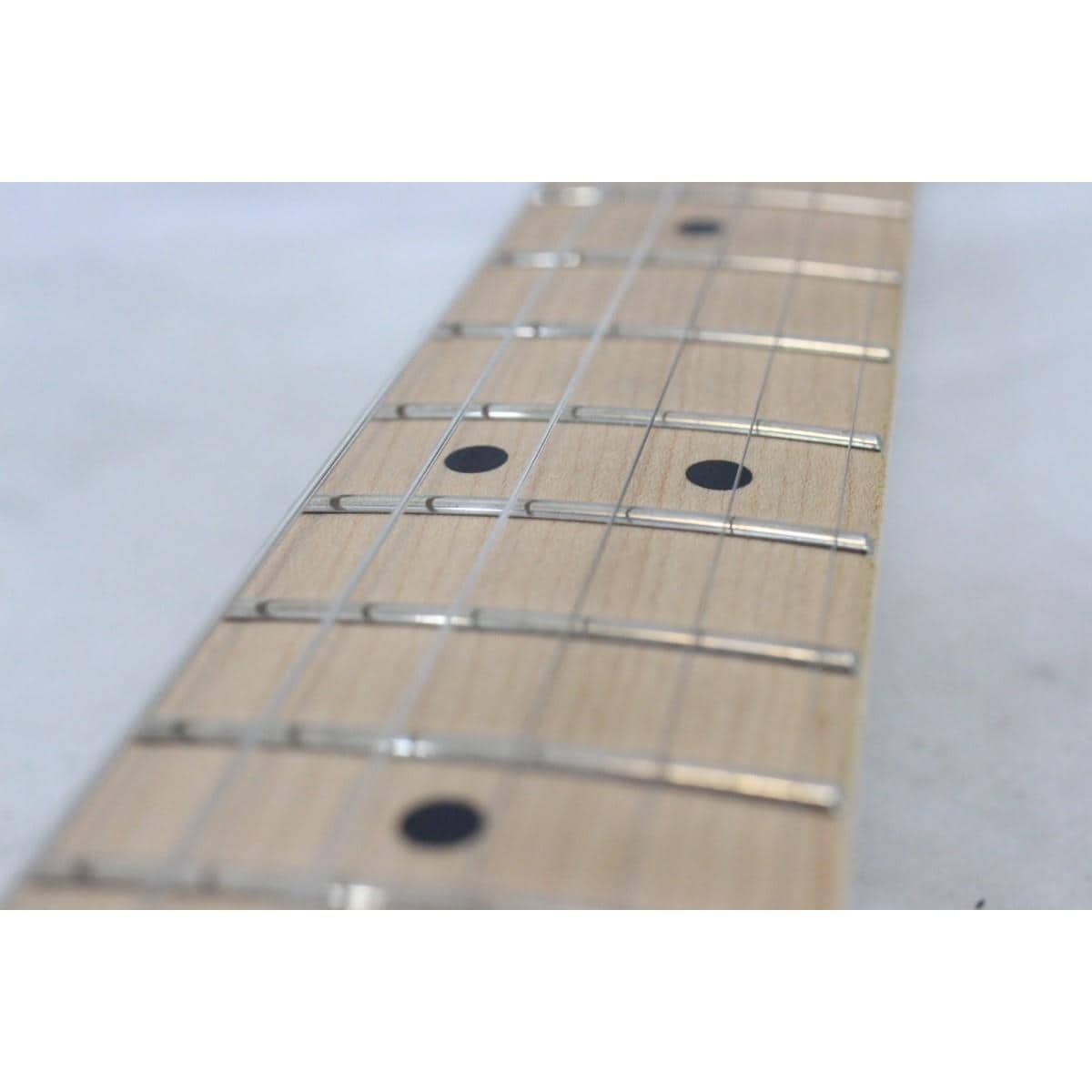 SQUIER  AFFINITY STRATOCASTER