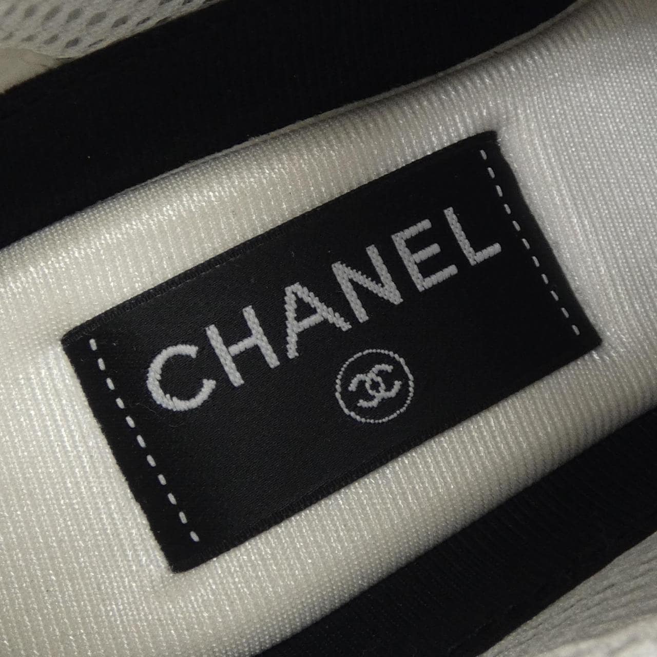 シャネル CHANEL スニーカー