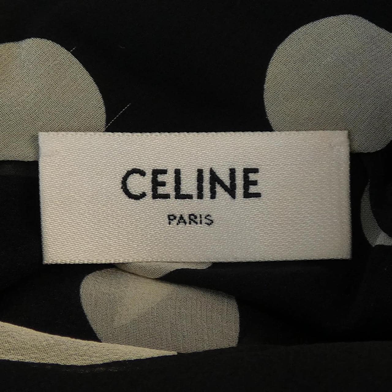 セリーヌ CELINE オーバーターンドカラー 2B09B200Z トップス