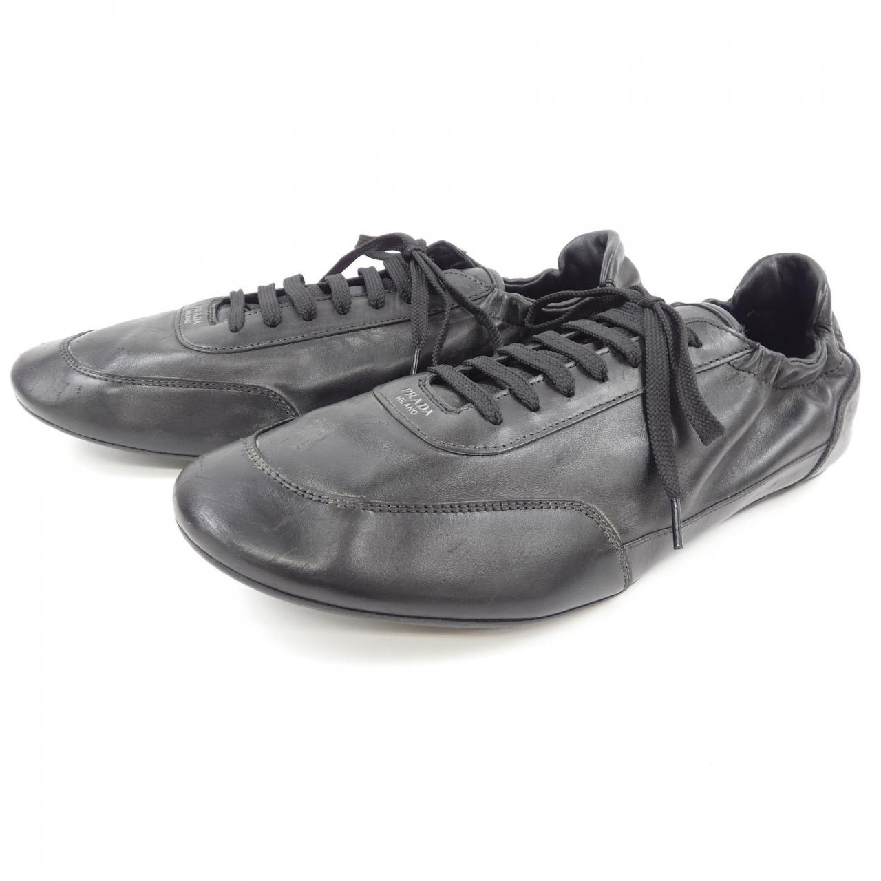 プラダ PRADA スニーカー