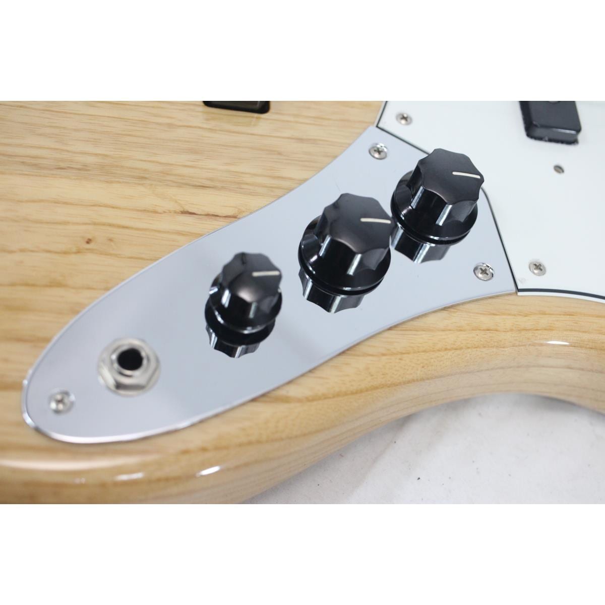 ＦＥＮＤＥＲ　ＪＡＰＡＮ　　ＭＩＪ　ＨＥＲＩＴＡＧＥ　７０Ｓ　ＪＡＺＺＢＡＳＳ