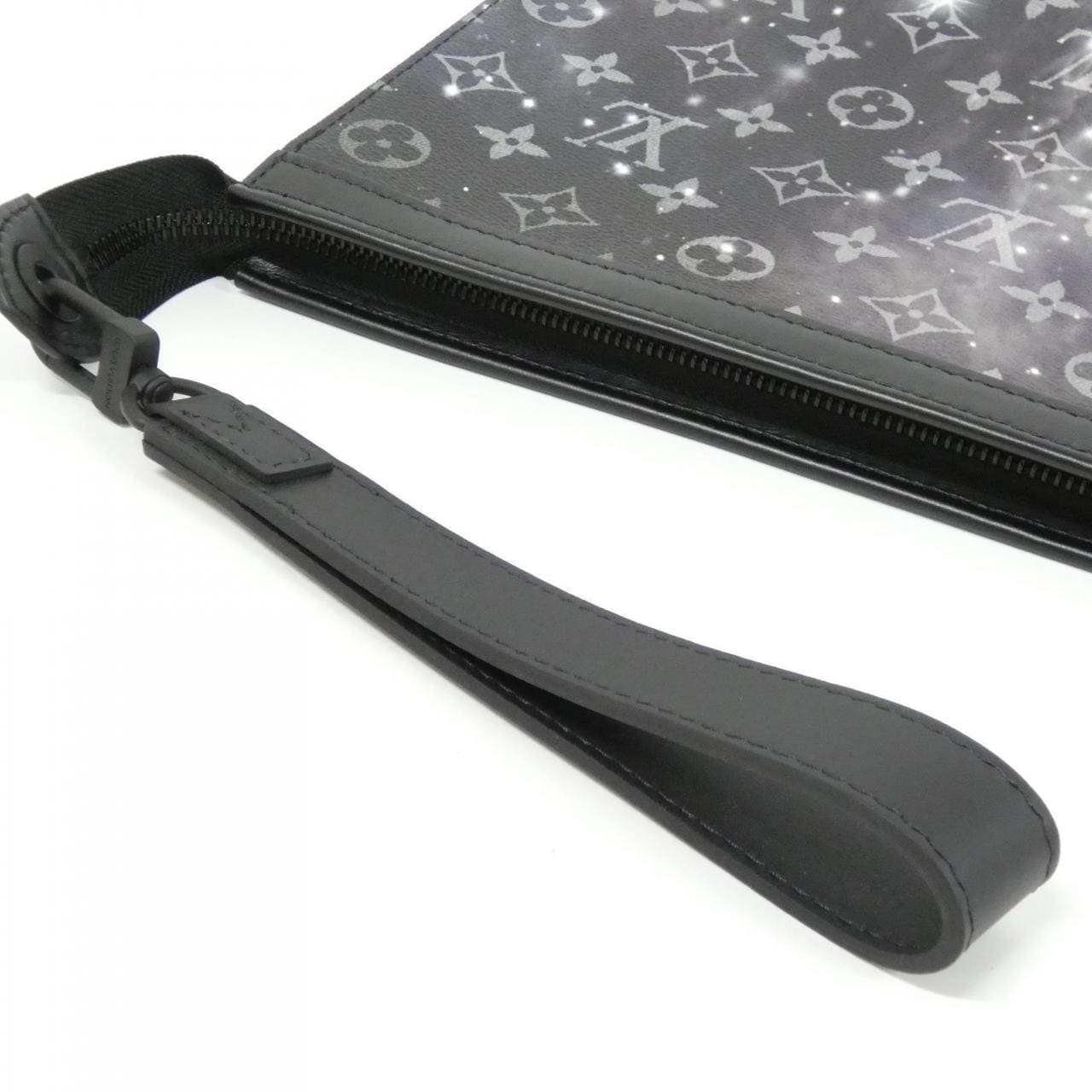 ルイヴィトン モノグラム ギャラクシー ポシェット ヴォワヤージュ MM M44448 バッグ