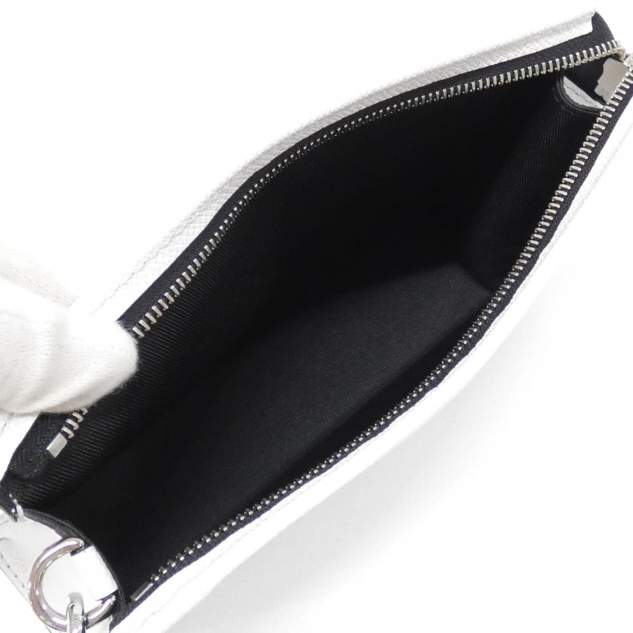 ルイヴィトン タイガラマ ガストン ウエアラブル ウォレット M30935 ショルダーバッグ