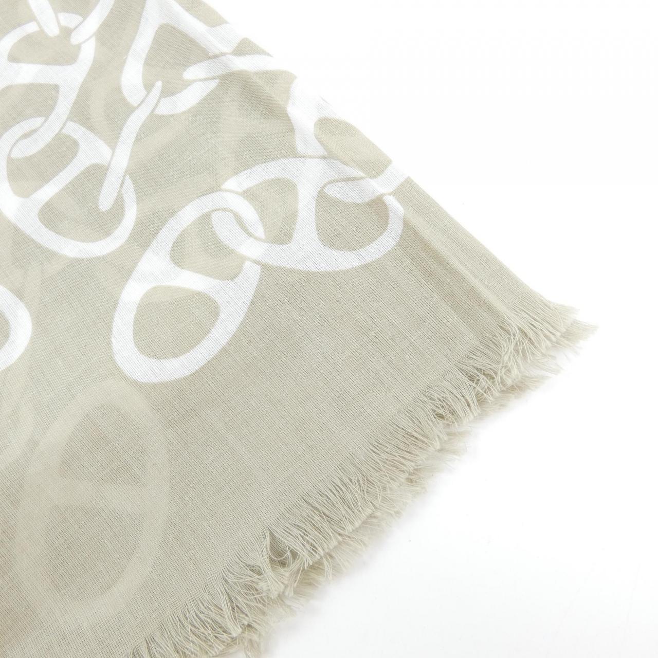 エルメス HERMES ナウサ メガロ H393837T STOLE