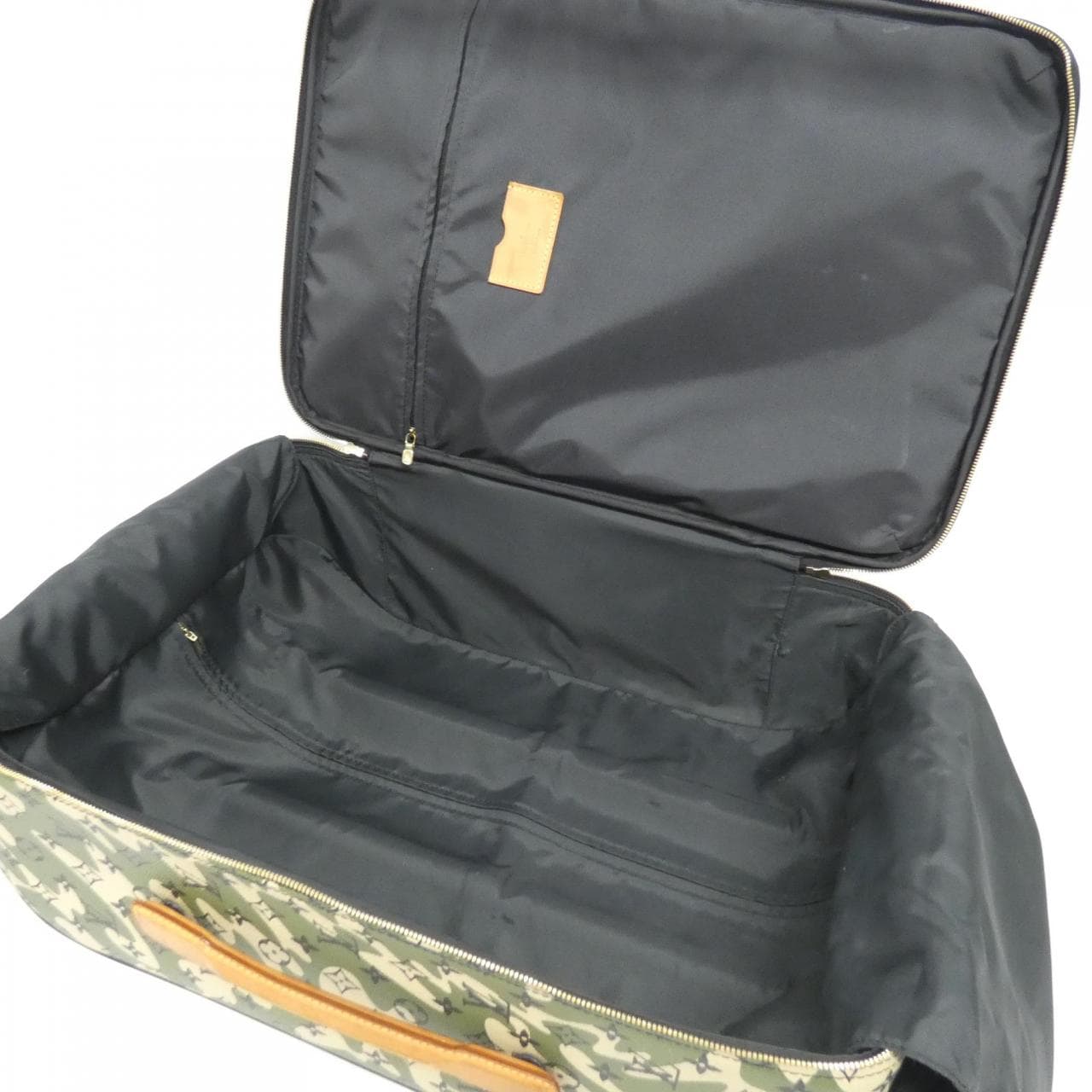 LOUIS VUITTON Monogram Moflage Pegas 60cm M23333 Carry Bag