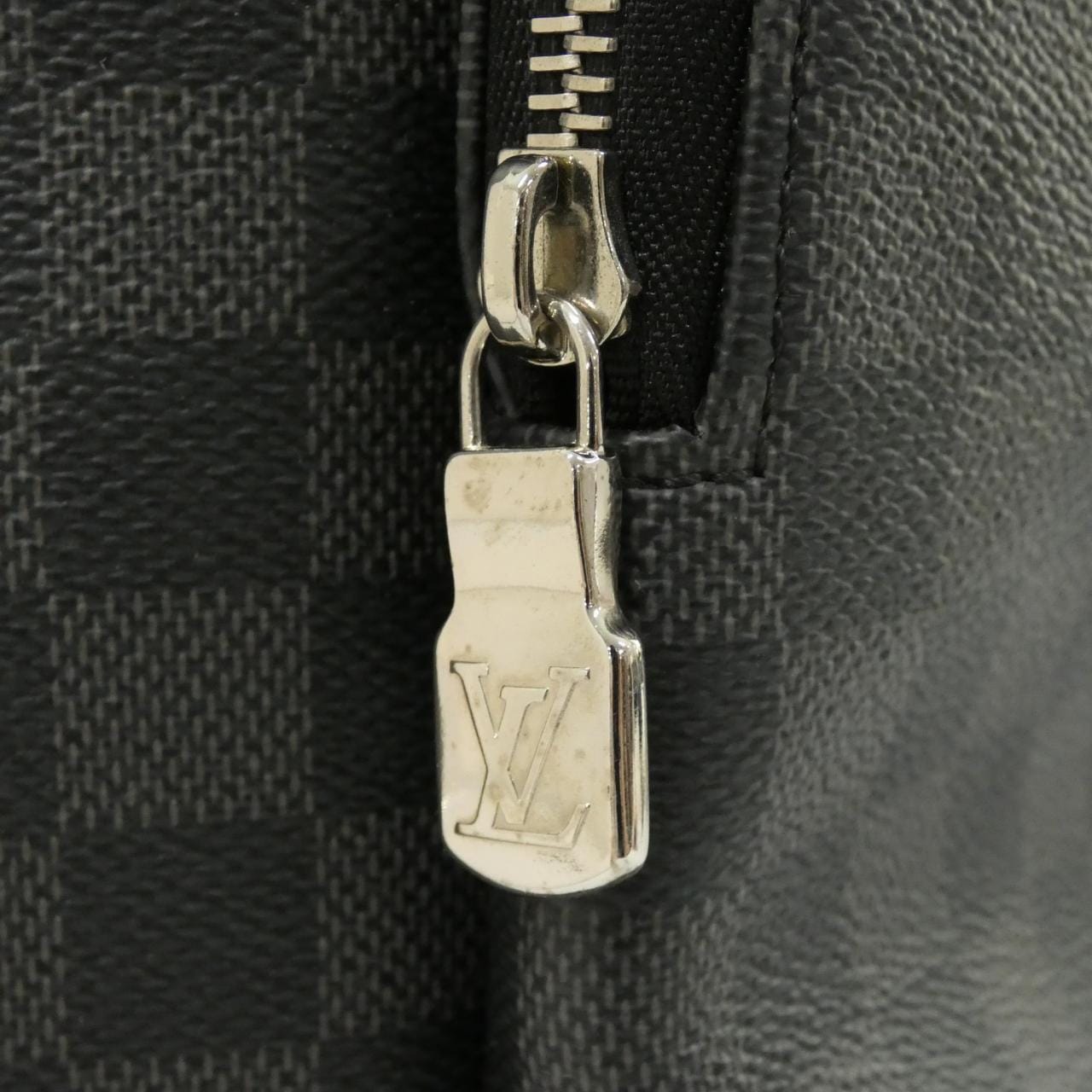 LOUIS VUITTON Damier 石墨 Zack 背包双肩包背包