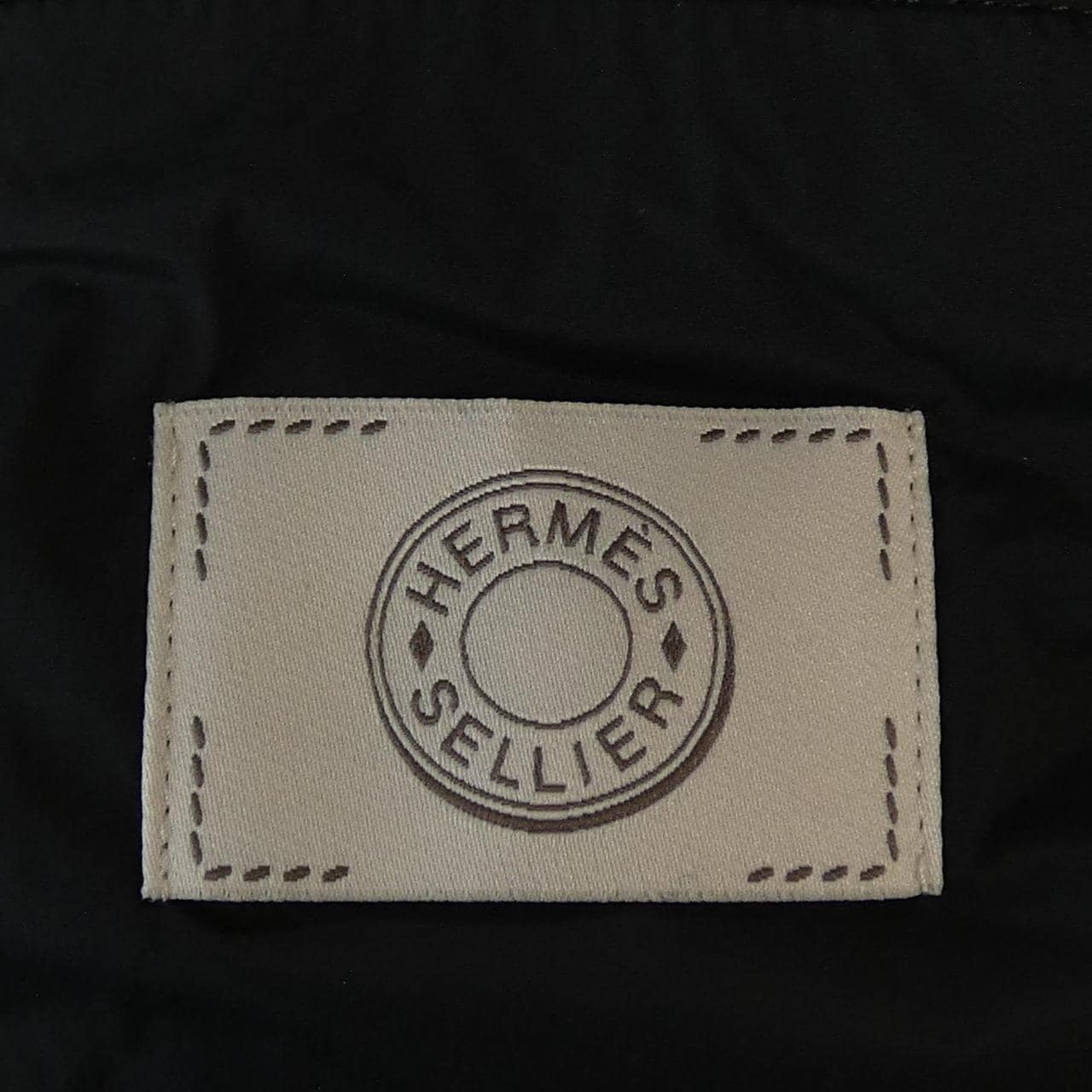 エルメス HERMES ピウミーノ　PIUMINO　SELLIER 800170E ダウンジャケット