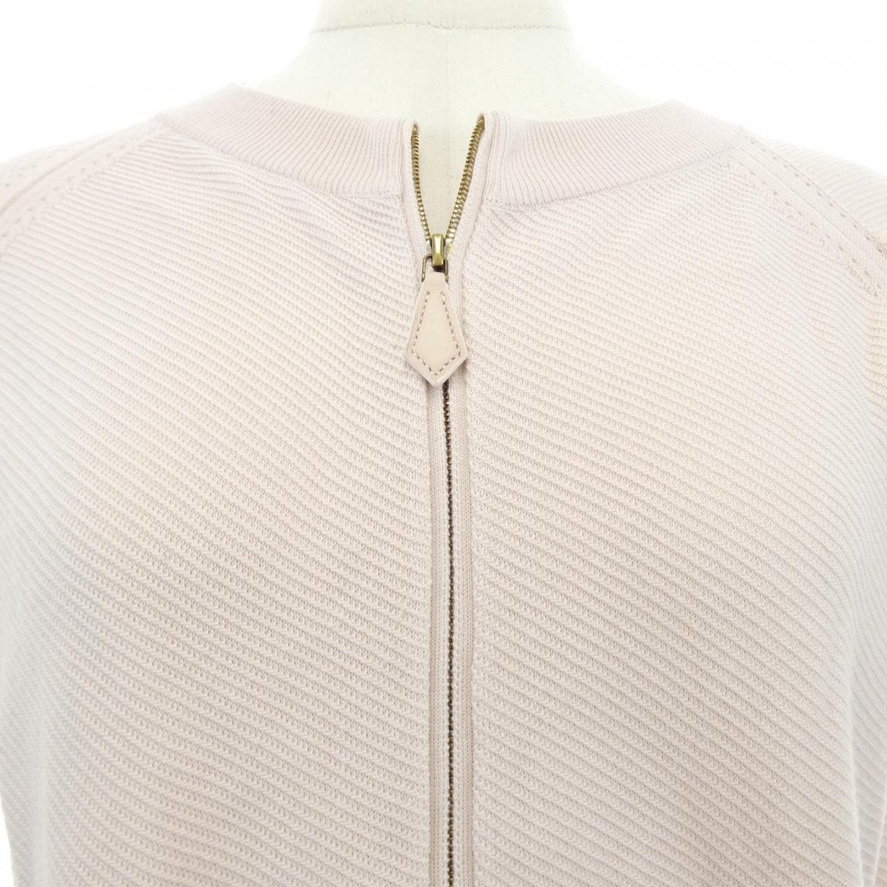 エルメス HERMES 56-7714. カーディガン