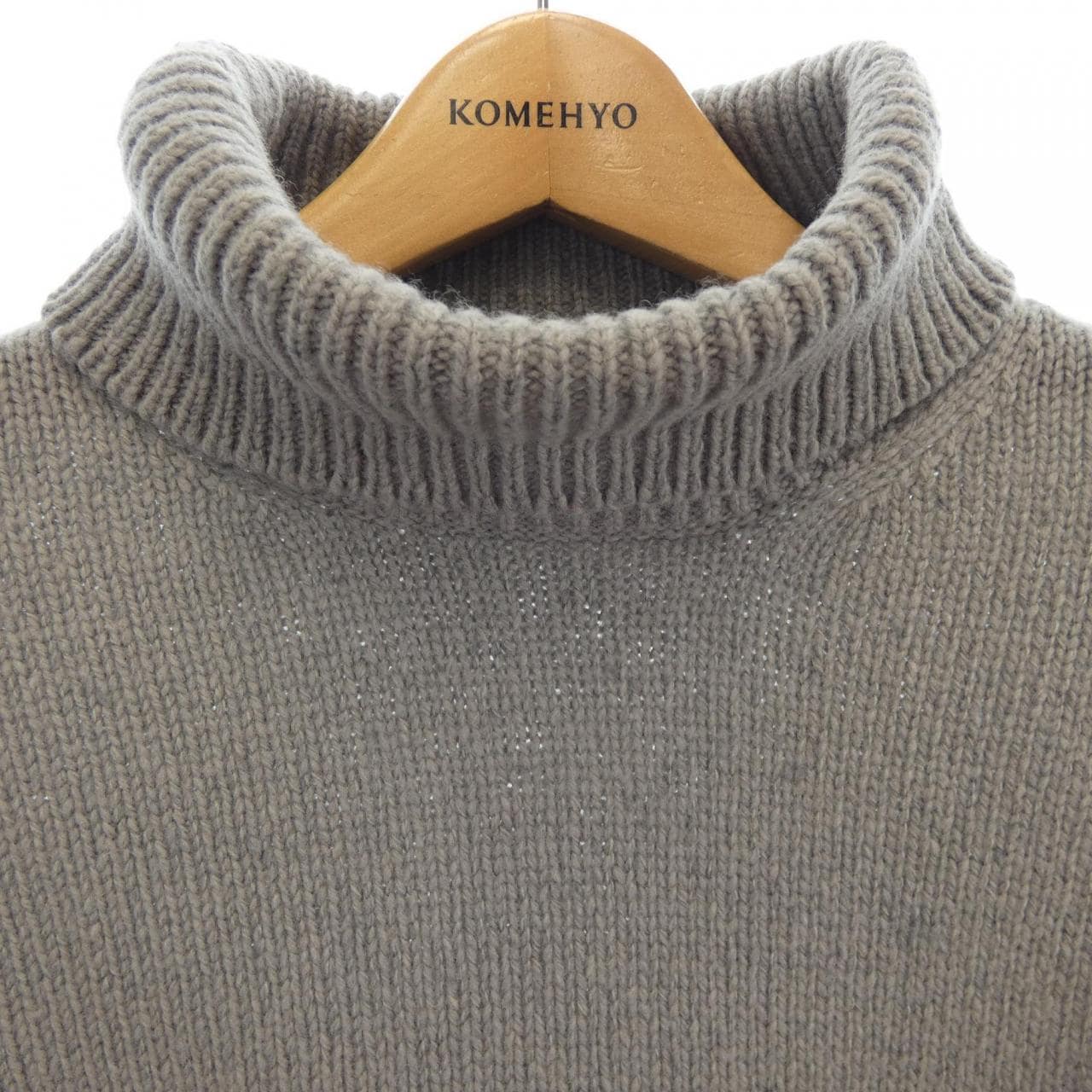 Eleventy Knit