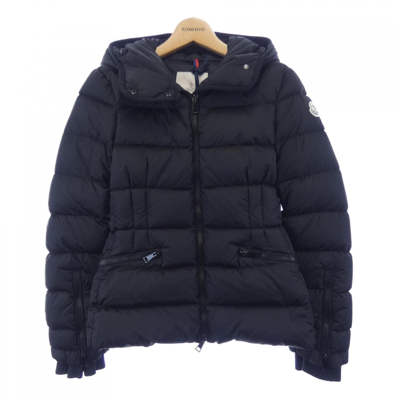 モンクレール MONCLER BETULA ダウンジャケット