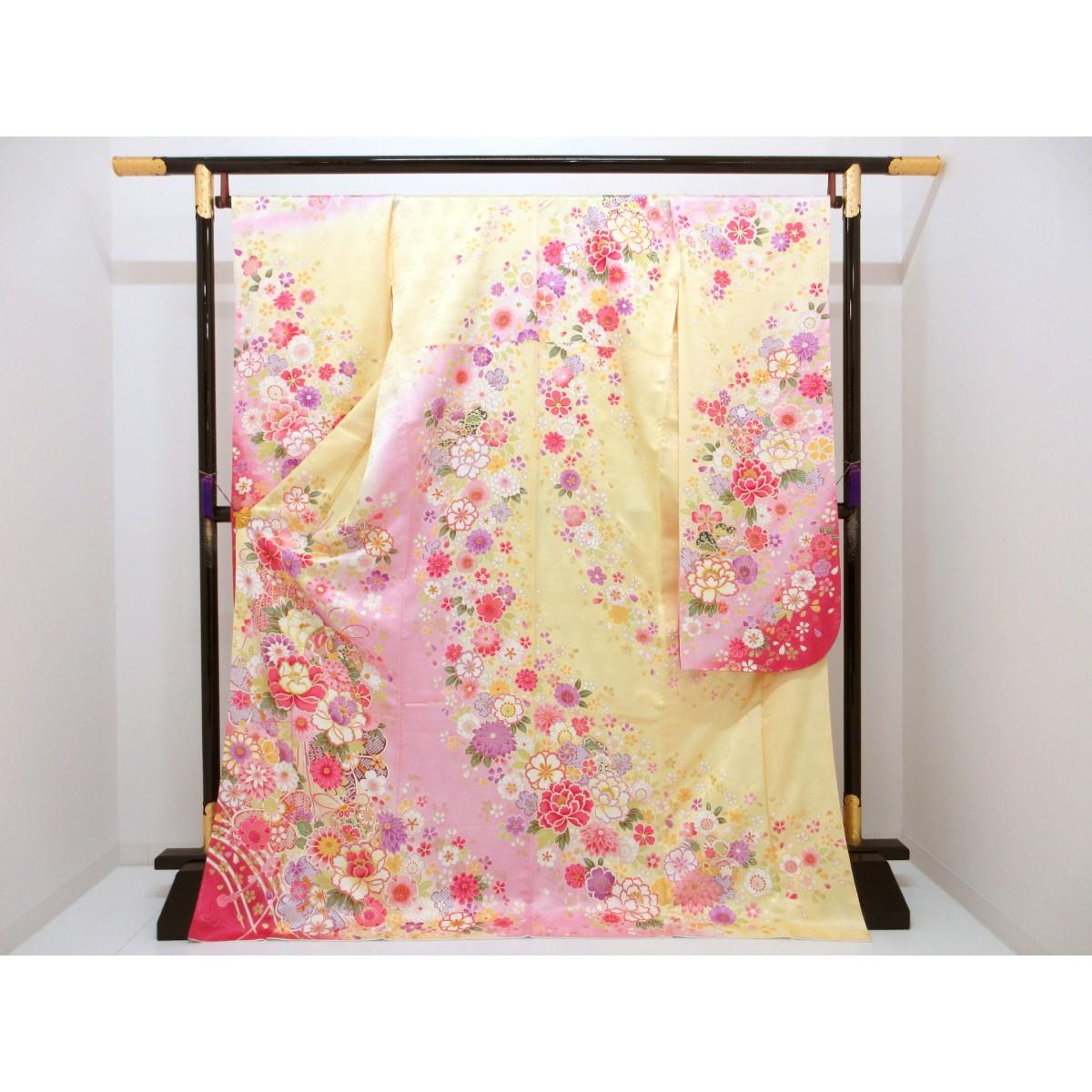 【未使用品】振袖　友禅金彩加工　刺繍入りボカシ染