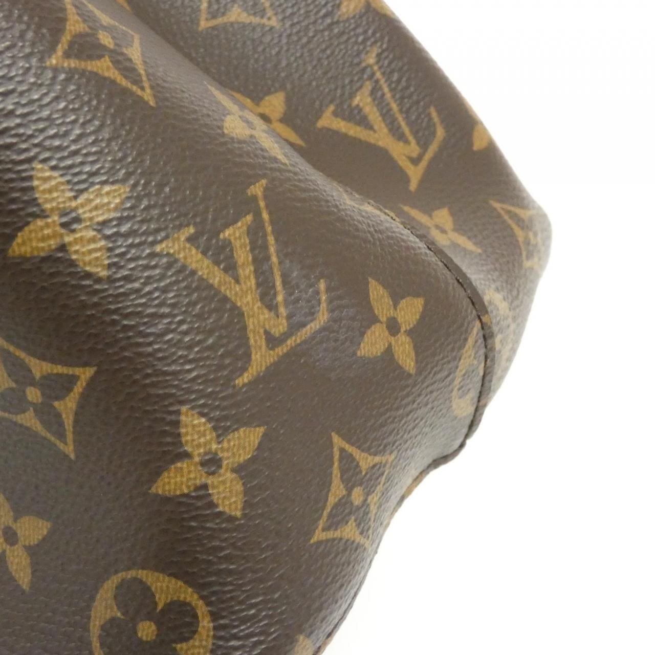 LOUIS VUITTON Monogram Neo Noe M44020 单肩包