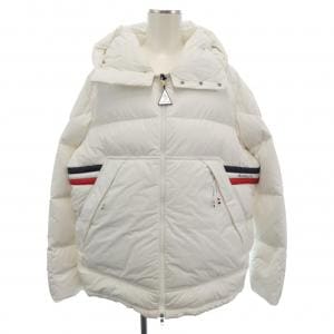 モンクレール MONCLER ダウンジャケット