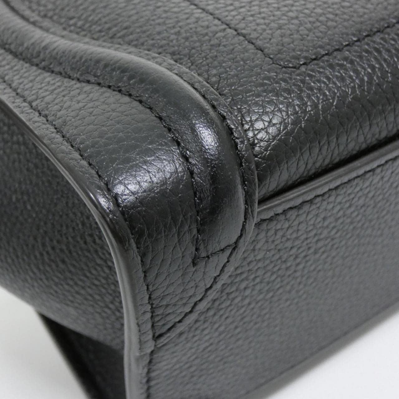 セリーヌ ラゲージ ナノ ショッパー 189243DRU バッグ