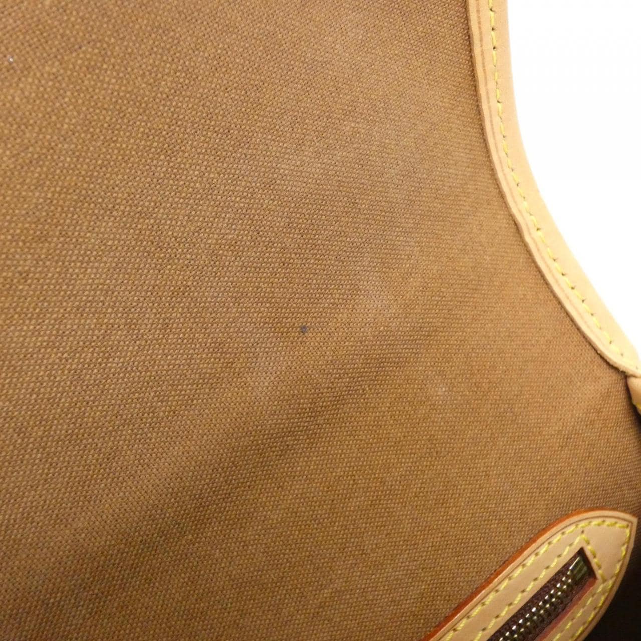 ルイヴィトン モノグラム ソローニュ M42250 ショルダーバッグ