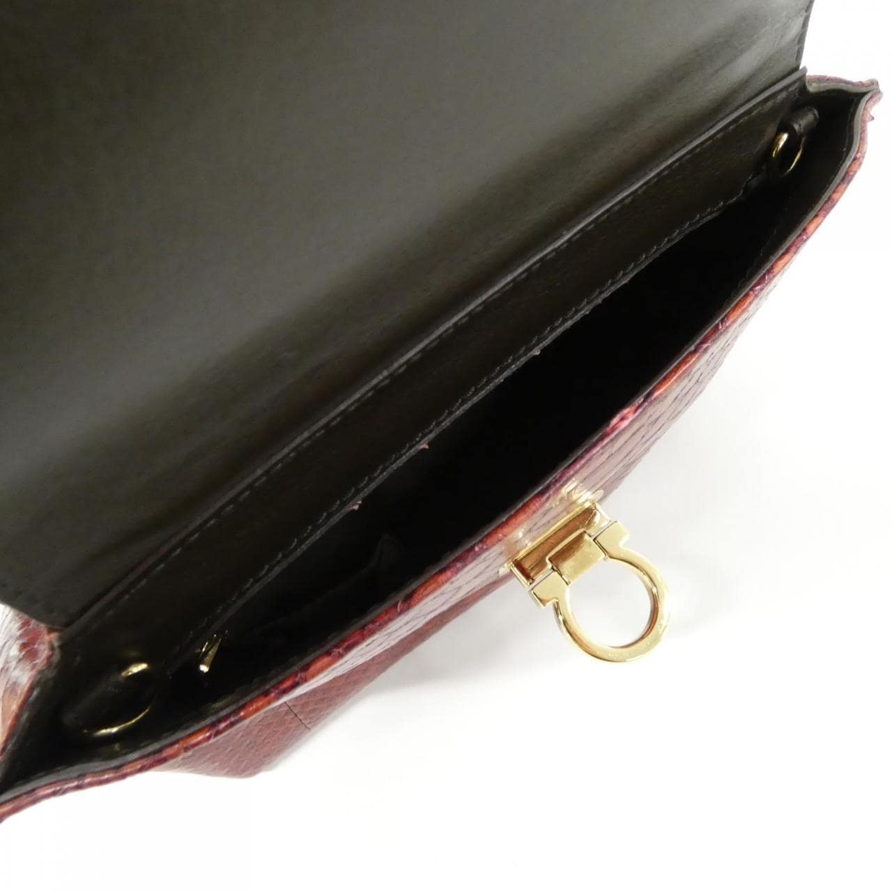 サルヴァトーレフェラガモ 21 D464 バッグ