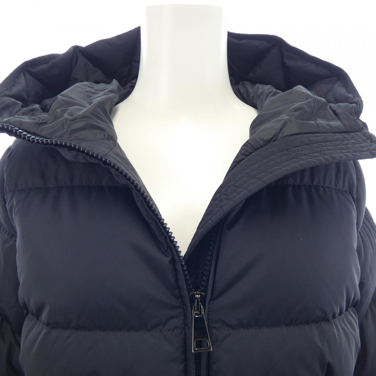 モンクレール MONCLER AVOCE ダウンジャケット