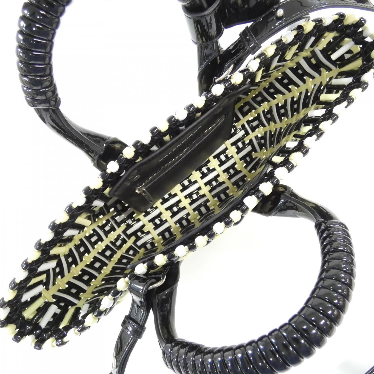 バレンシアガ ビストロ XS 671342 210DC バッグ