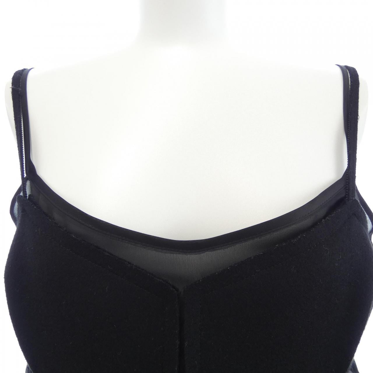サカイ SACAI 22-06261 トップス