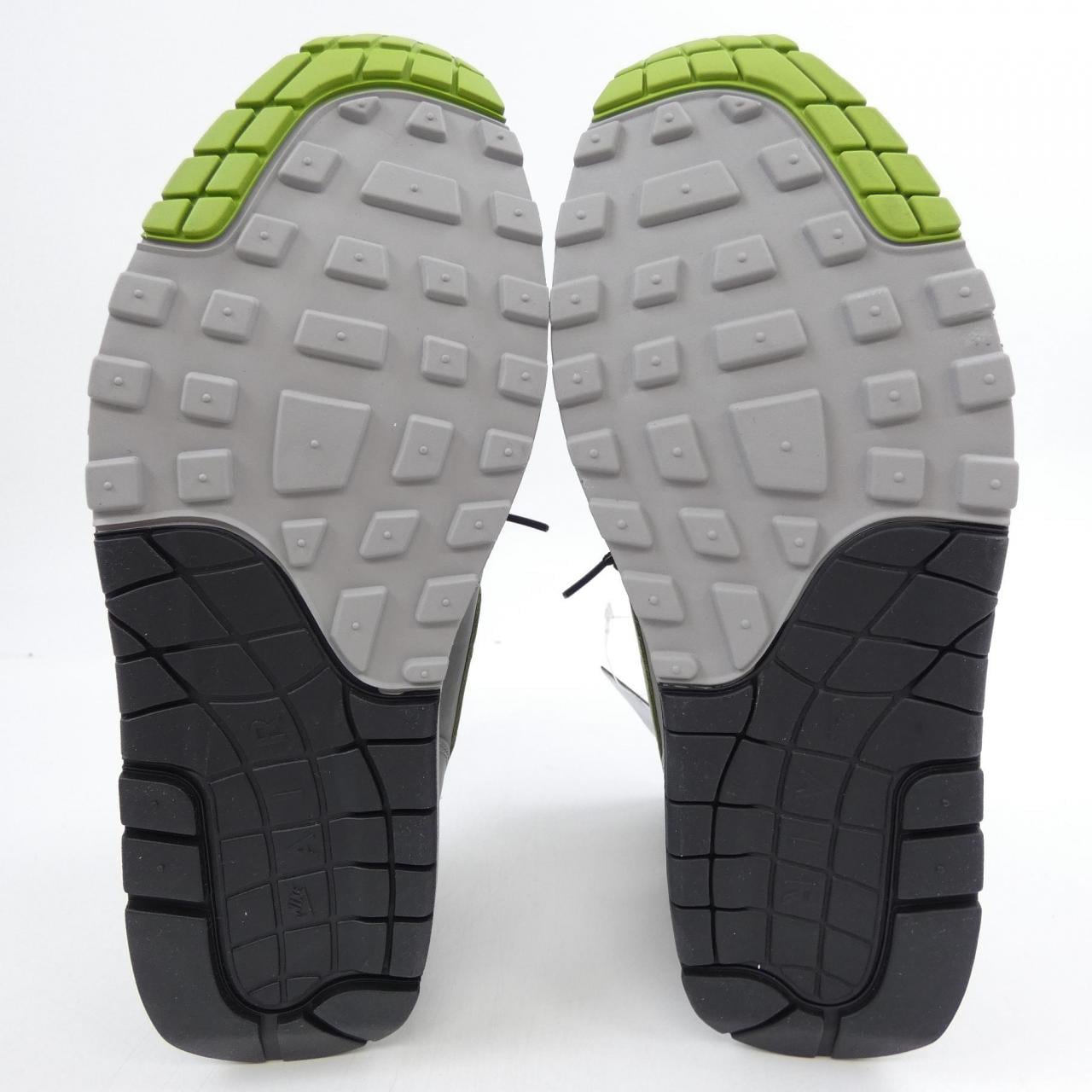 ナイキ NIKE HF3713-002 スニーカー