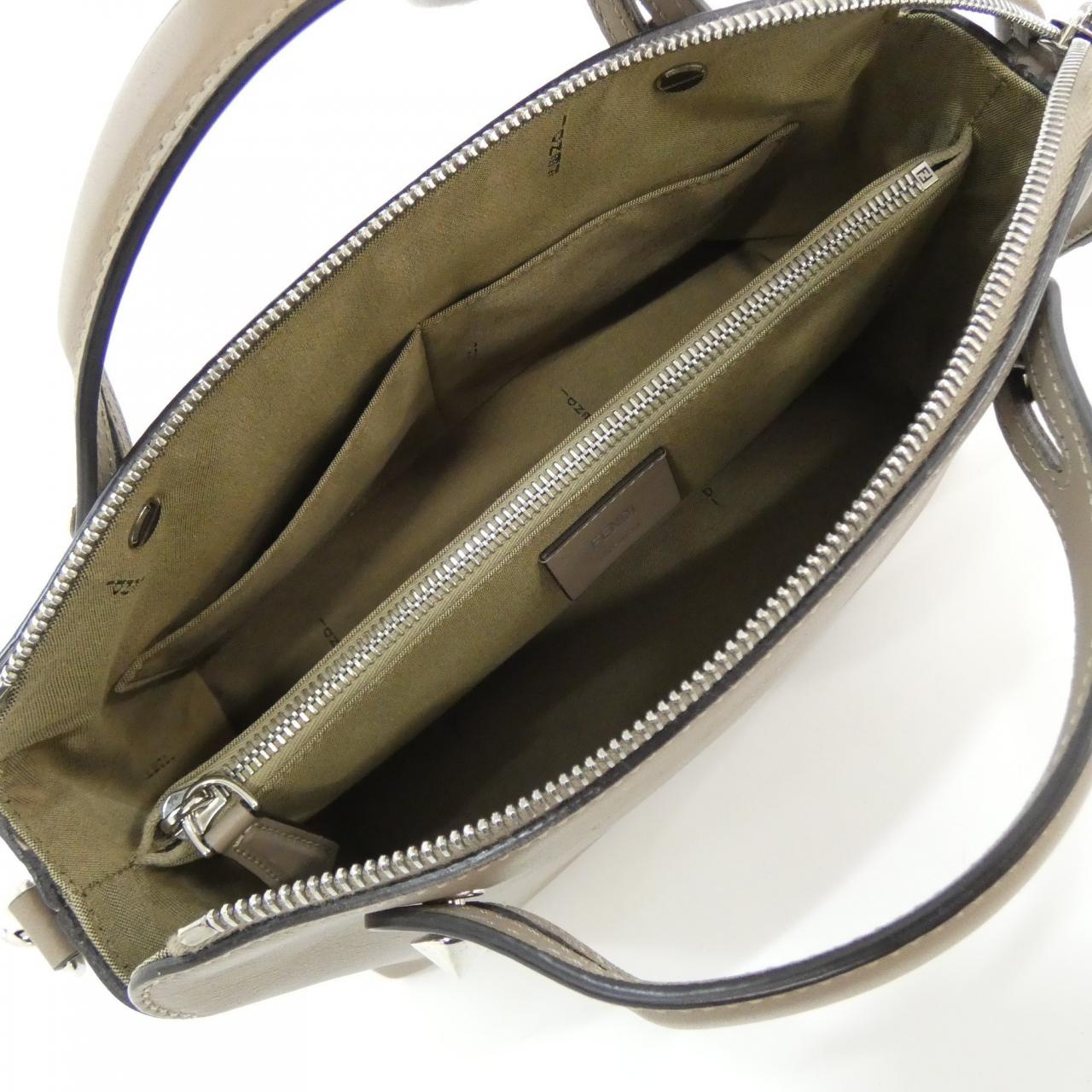 フェンディ バイ ザ ウェイ ミディアム 8BL146 1D5 バッグ