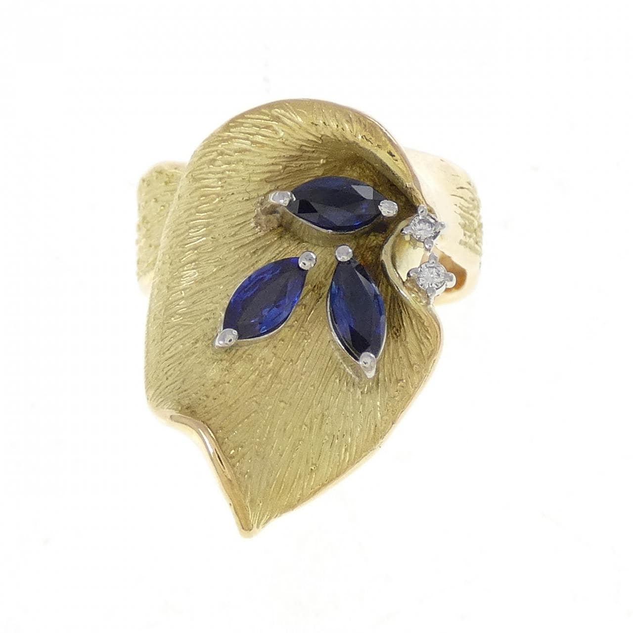 菱角藍寶石戒指