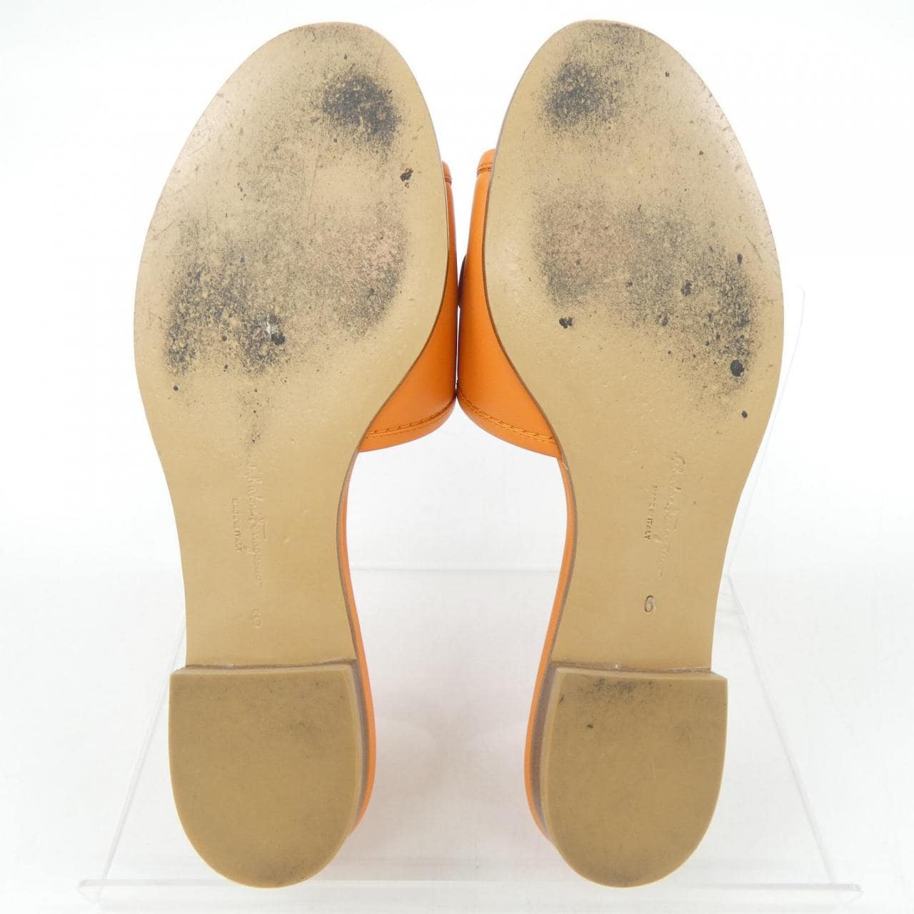 サルヴァトーレフェラガモ SALVATORE FERRAGAMO サンダル