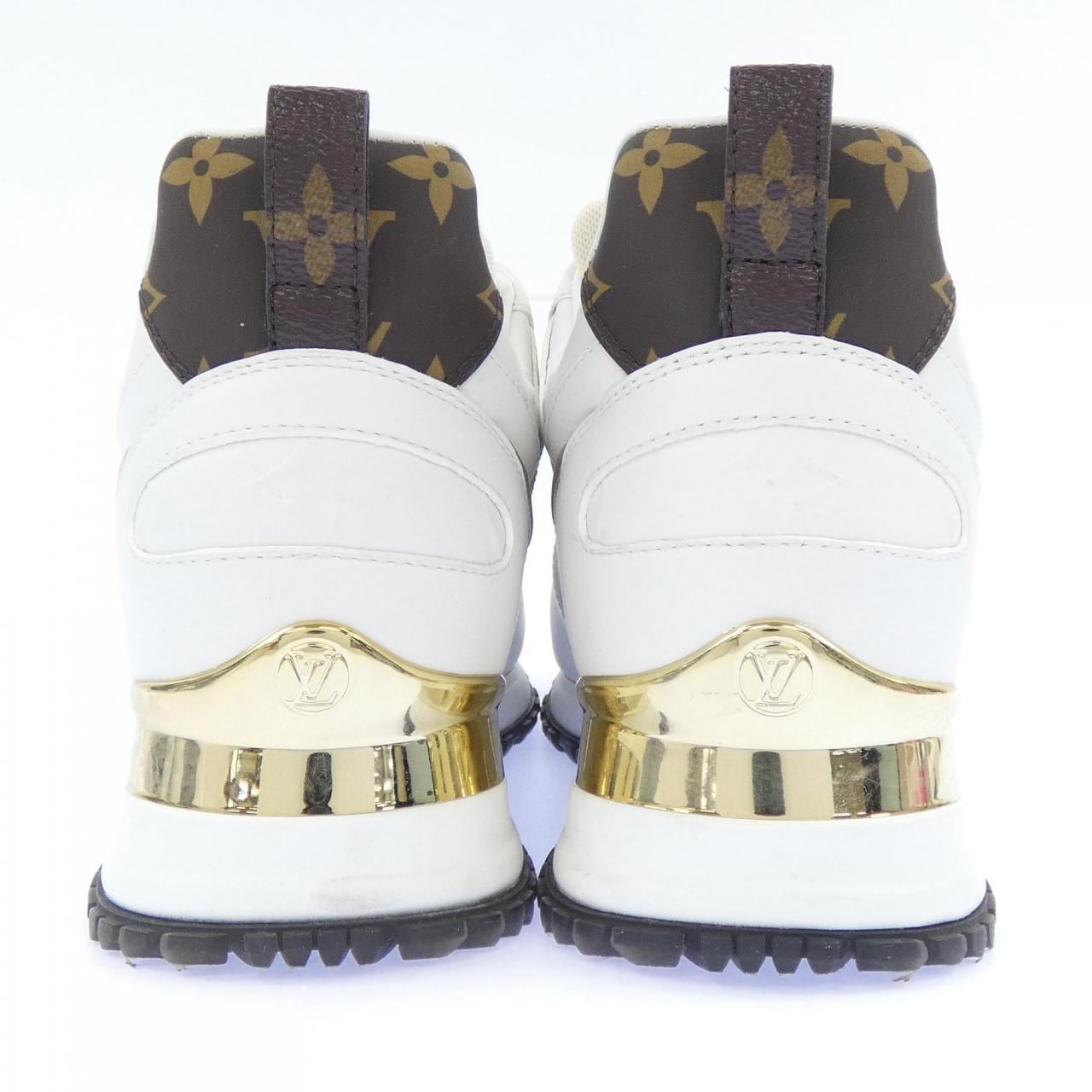 ルイヴィトン LOUIS VUITTON LVイニシャル スニーカー