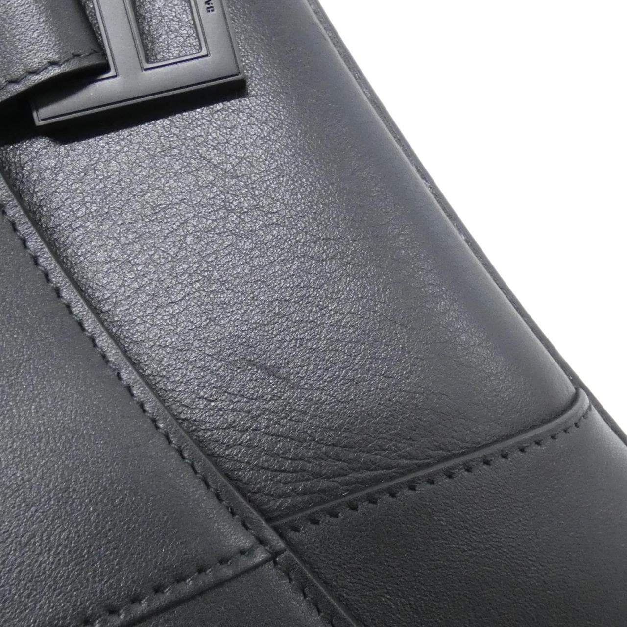 バレンシアガ ダウンタウン ミディアム 671354 29S17 ショルダーバッグ