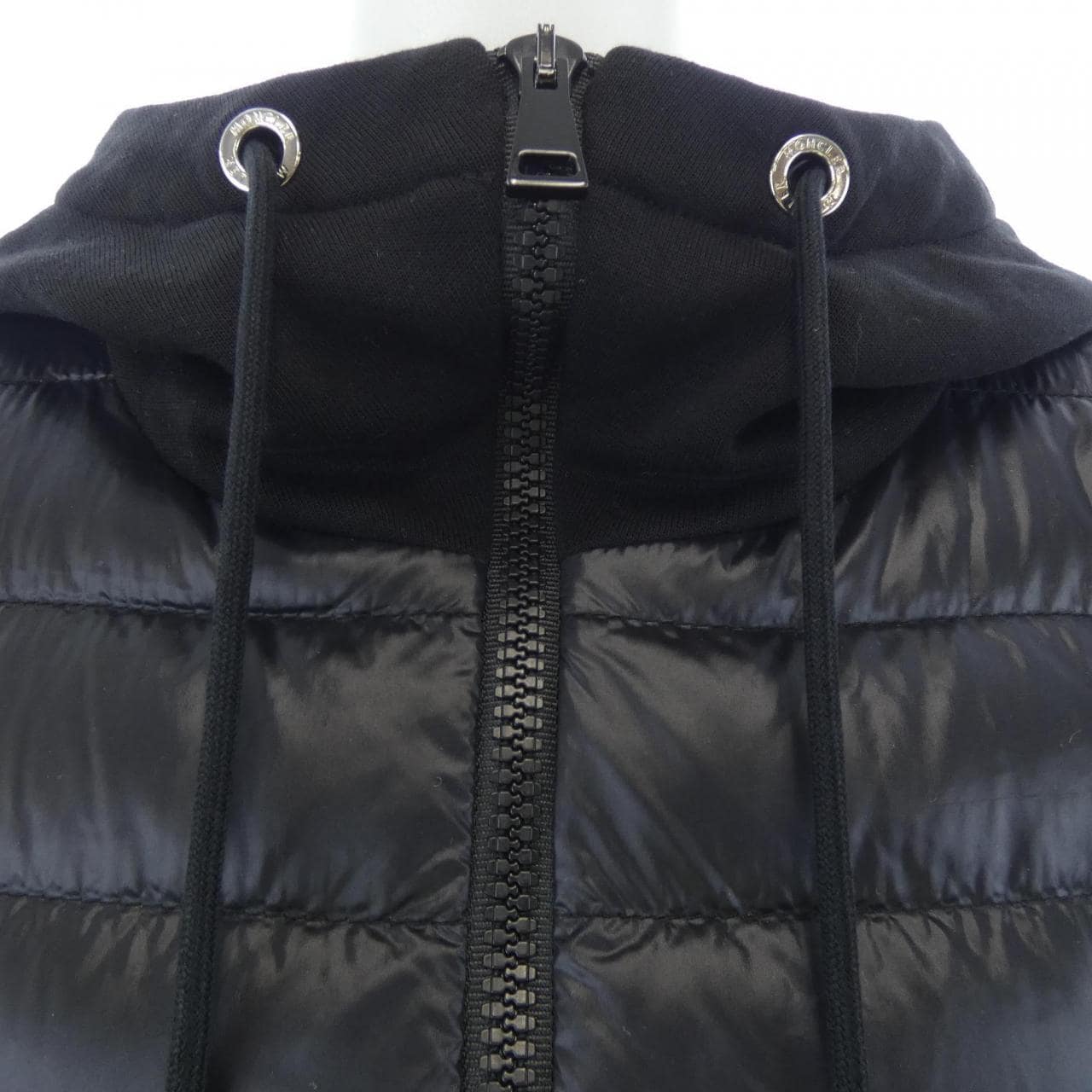 モンクレール MONCLER 20938G00020 ダウンジャケット