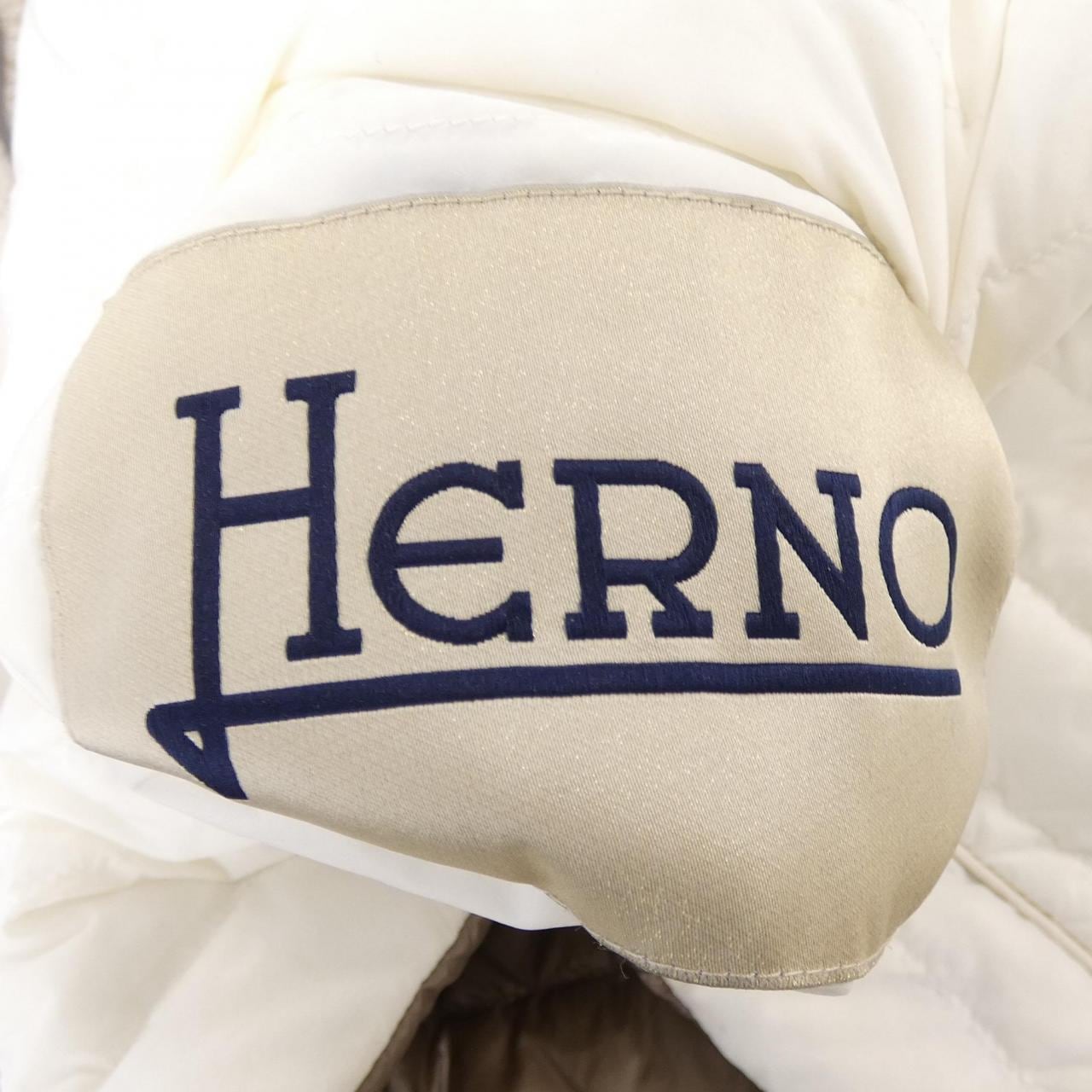 ヘルノ Herno PI001892D-M01 ダウンジャケット