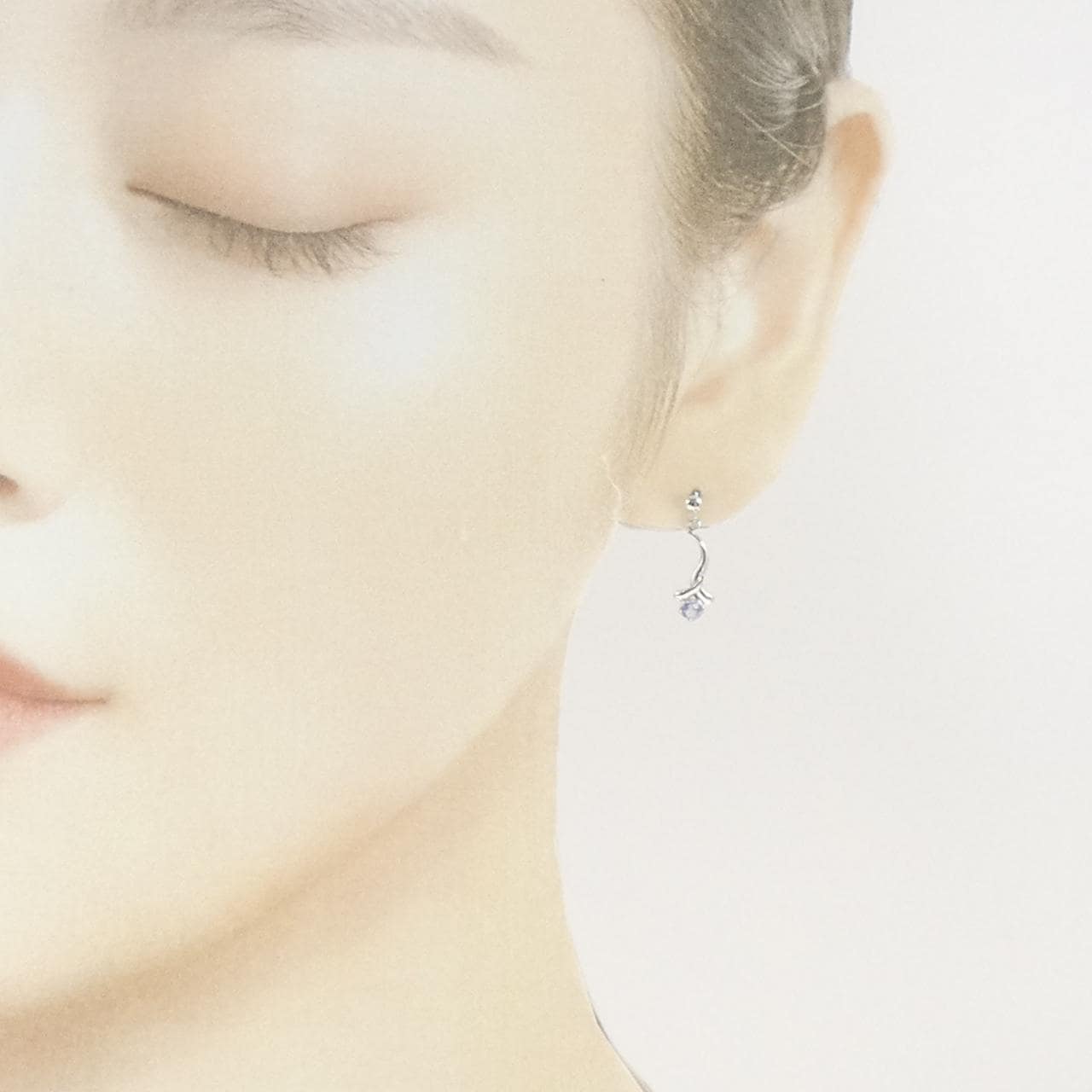 PT900 タンザナイト ピアス