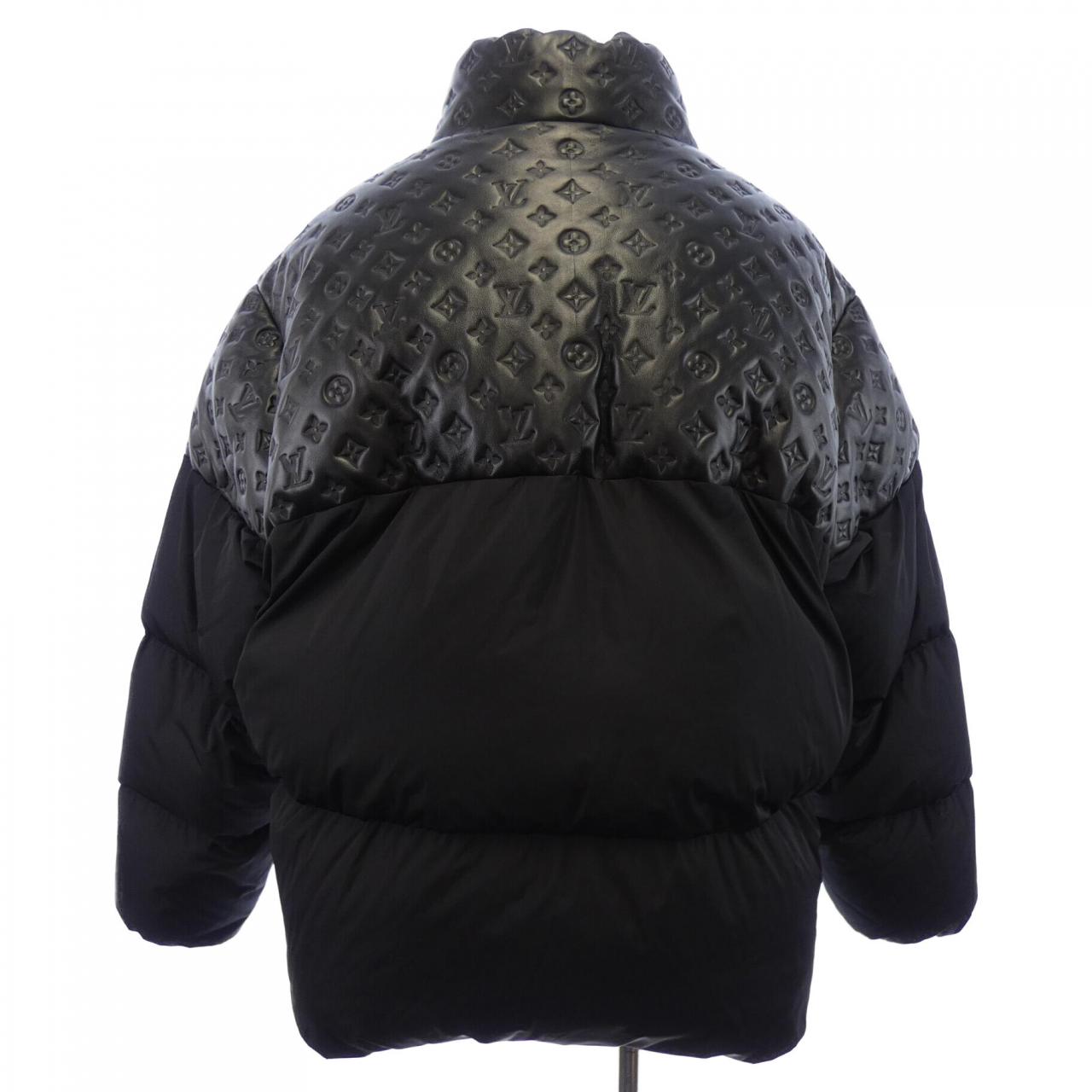 ルイヴィトン LOUIS VUITTON オーバーサイズパッファージャケット HPB80ERSC ダウンジャケット