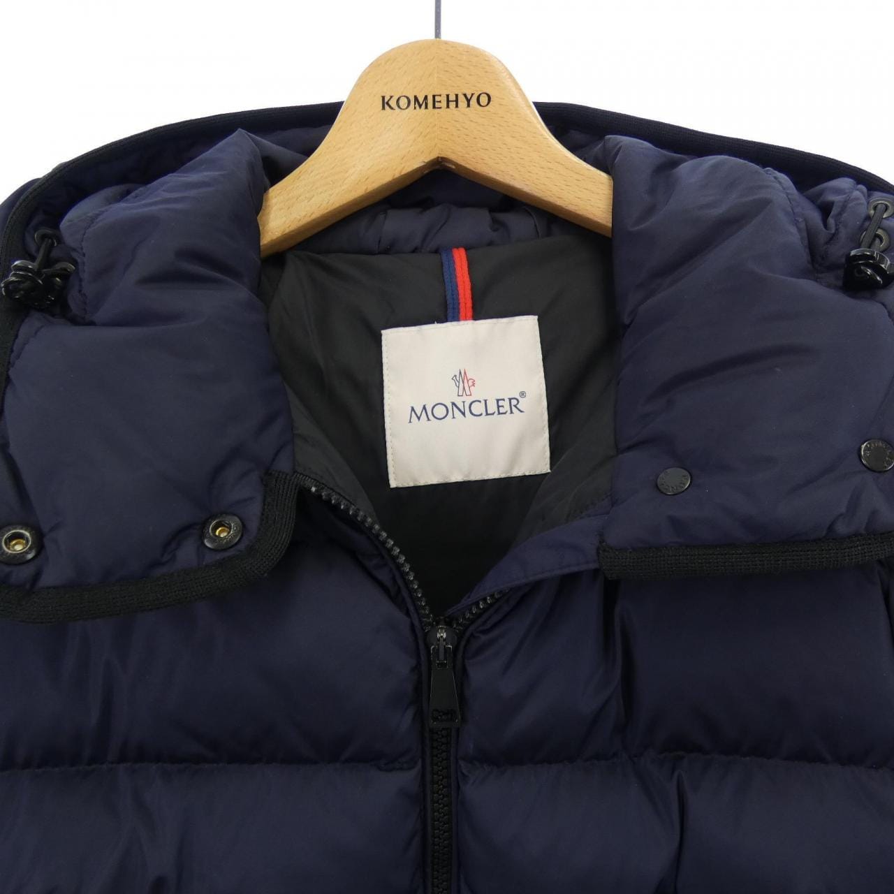 モンクレール MONCLER BETULA ダウンジャケット