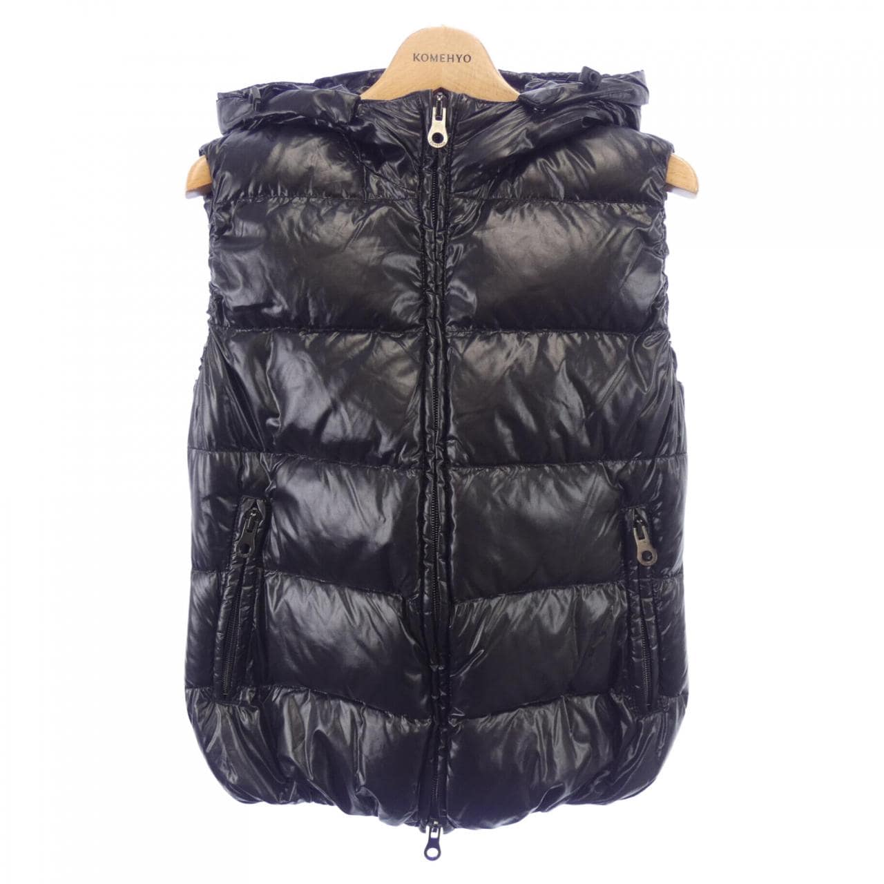 デュベティカ DUVETICA GOCCIA ダウンベスト