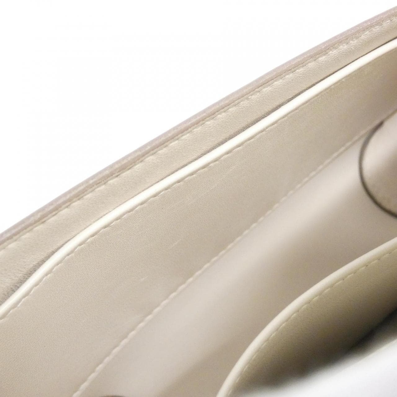 エルメス シェルシュ ミディ 22cm 071267CC バッグ