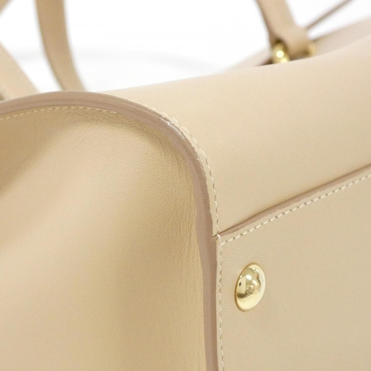 サルヴァトーレフェラガモ 21 F818 バッグ