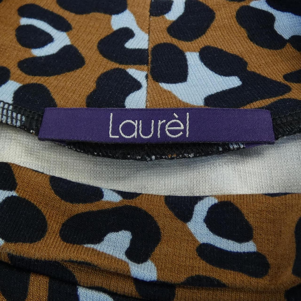 ローレル Laurel トップス