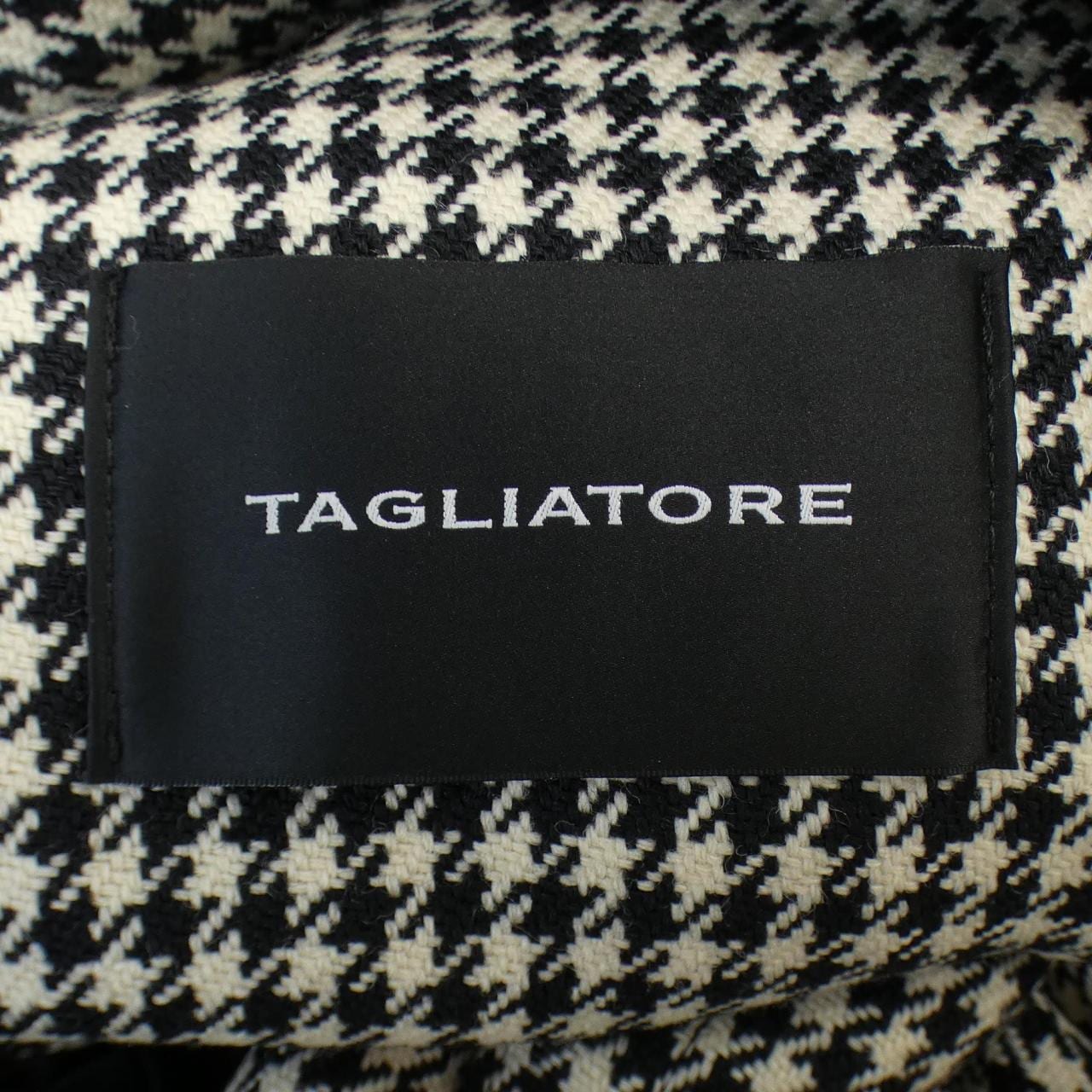 タリアトーレ TAGLIATORE コート