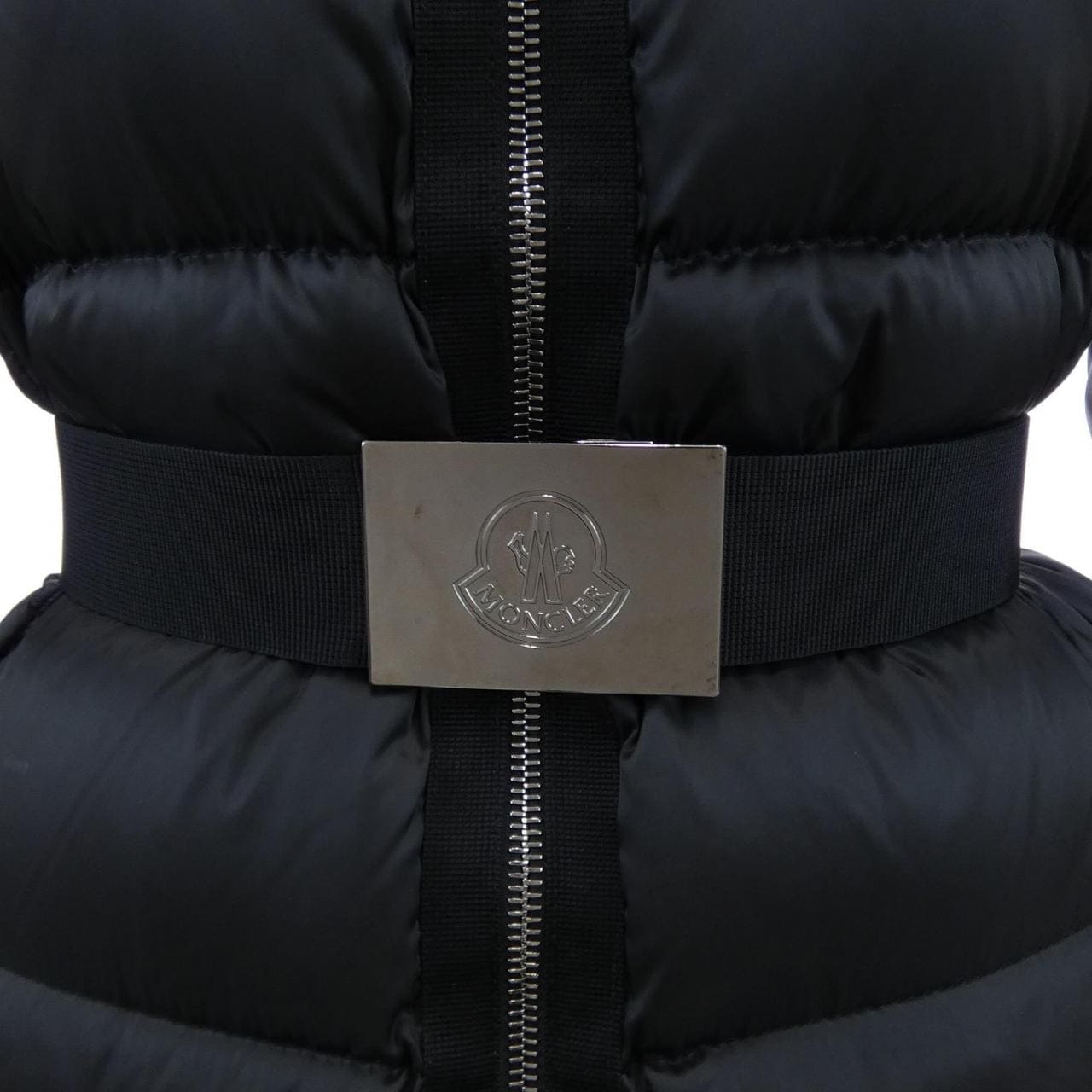 モンクレール MONCLER TINUVIEL ダウンコート